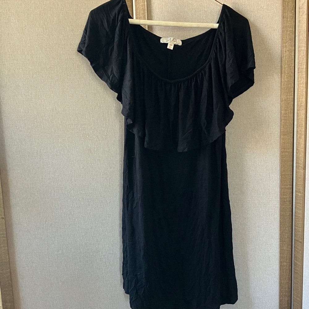 FINAL MARKDOWN La Vie 89 Black dress medium